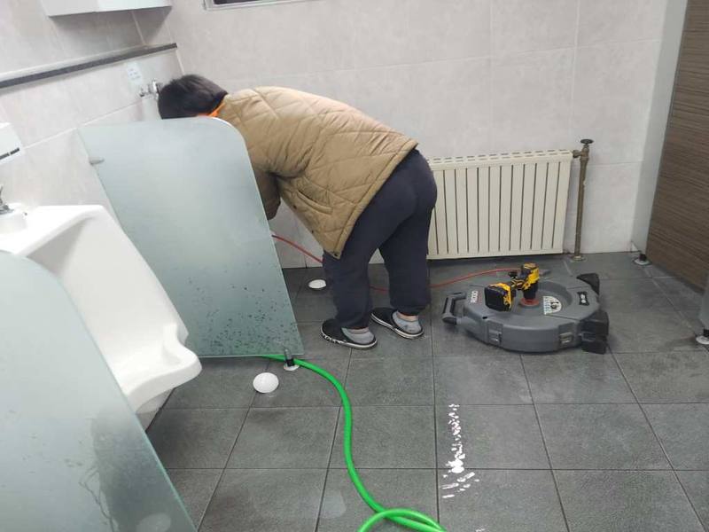 안양 소변기·상가 배관 작업사례 8