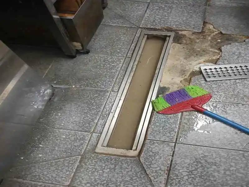 안양 싱크대 물이 안 내려갈 때 먼저 할 일